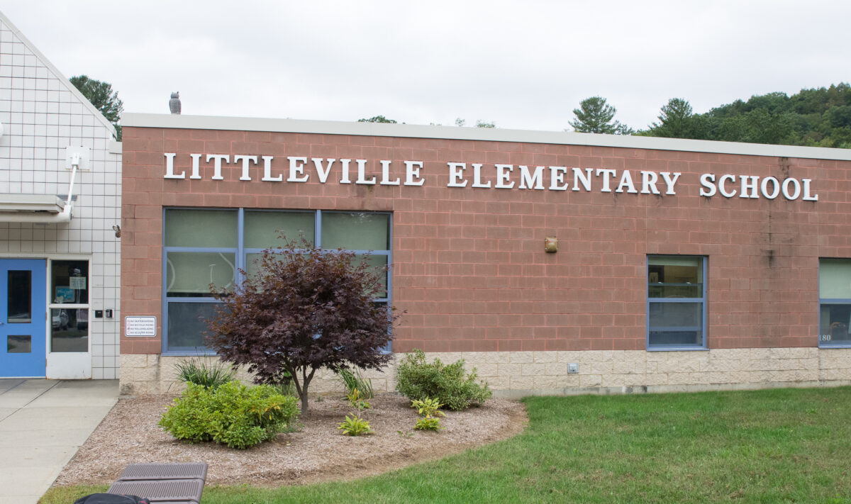 Finck & Perras joins with Link to Libraries to bring books to Littleville Elementary School